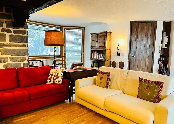 Guesthost - Il Dente Del Gigante Apartment Courmayeur