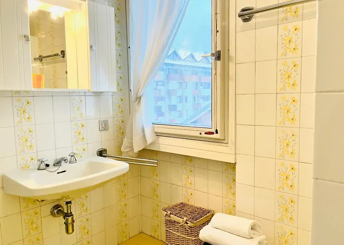 Guesthost - Il Dente Del Gigante Apartman Courmayeur